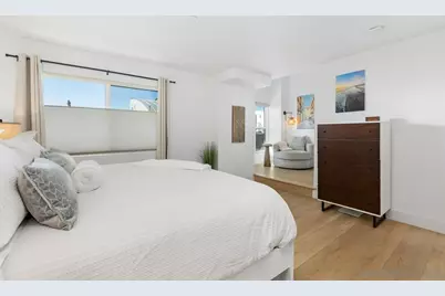  401 N Coast Hwy #303, Oceanside, CA 92054 - Photo 19