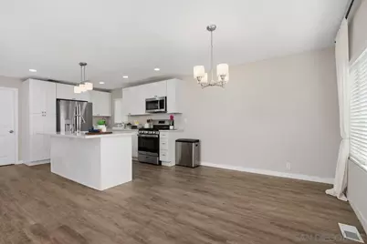  7004 San Carlos Street, Carlsbad, CA 92011 - Photo 15