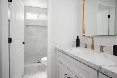  4566 Hancock Cir, Oceanside, CA 92056 - Photo 17