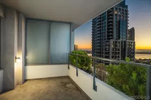 645 Front St, San Diego, CA 92101 - Photo 25