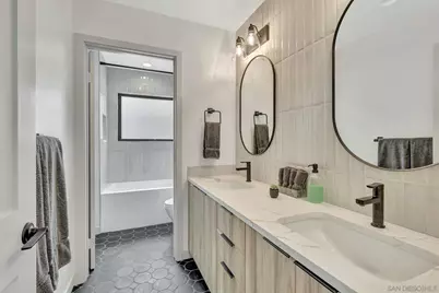  807 Seacoast Dr, Imperial Beach, CA 91932 - Photo 19