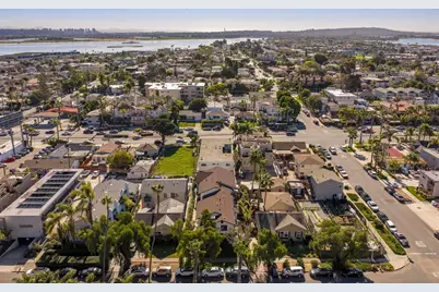  1819 Hornblend St #1, San Diego, CA 92109 - Photo 25