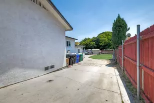 325 Gloria St, San Diego, CA 92113 - Photo 11