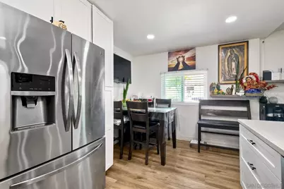  325 Gloria St, San Diego, CA 92113 - Photo 17