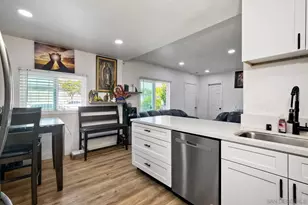 325 Gloria St, San Diego, CA 92113 - Photo 15