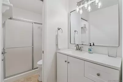  816 Caminito Azul, Carlsbad, CA 92011 - Photo 17