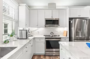 543 W Foothill Blvd, Glendora, CA 91741 - Photo 3