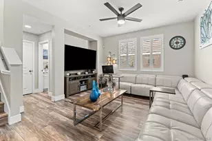 543 W Foothill Blvd, Glendora, CA 91741 - Photo 13