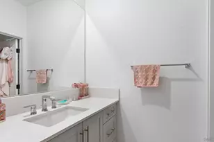15681 Rennyson Way, San Diego, CA 92127 - Photo 21