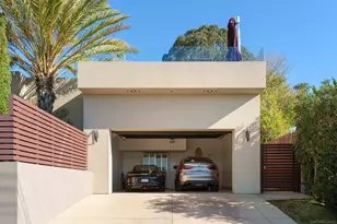 8751 Glenwick Ln, La Jolla, CA 92037 - Photo 35