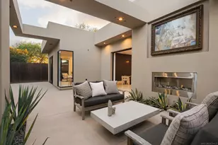 8751 Glenwick Ln, La Jolla, CA 92037 - Photo 27