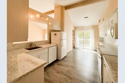  8585 Via Mallorca #4, La Jolla, CA 92037 - Photo 3