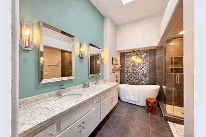  8585 Via Mallorca #4, La Jolla, CA 92037 - Photo 3