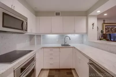  100 Harbor Drive #605, San Diego, CA 92101 - Photo 9