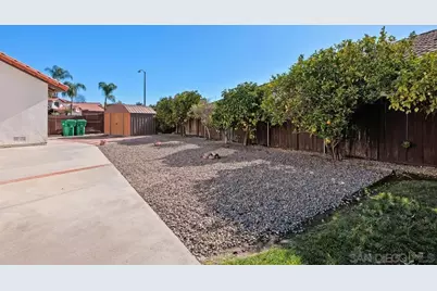  5070 Chalet Dr, Oceanside, CA 92057 - Photo 21