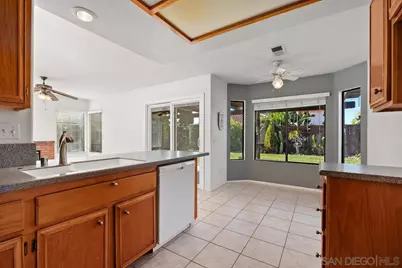  5070 Chalet Dr, Oceanside, CA 92057 - Photo 9