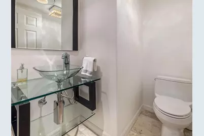  7355 Fay Avenue, La Jolla, CA 92037 - Photo 23