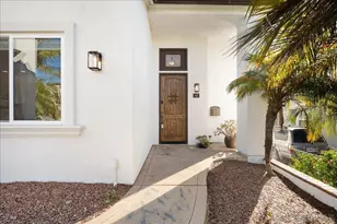 819 Van Nuys St, San Diego, CA 92109 - Photo 7