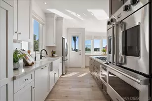 819 Van Nuys St, San Diego, CA 92109 - Photo 23