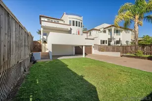 819 Van Nuys St, San Diego, CA 92109 - Photo 39
