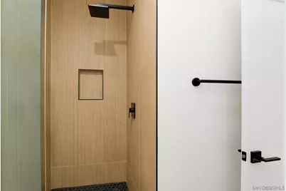  5140 Los Robles Dr, Carlsbad, CA 92008 - Photo 51