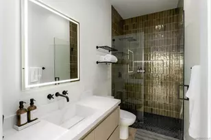 5140 Los Robles Dr, Carlsbad, CA 92008 - Photo 33