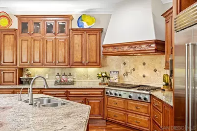  13391 Old Winemaster Court, Poway, CA 92064 - Photo 9