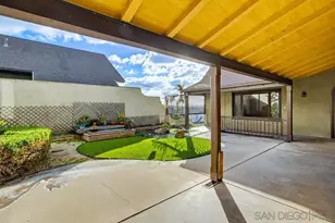 2421 Brant St, San Diego, CA 92101 - Photo 35