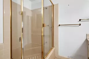 2421 Brant St, San Diego, CA 92101 - Photo 19