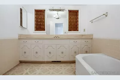  2421 Brant Street, San Diego, CA 92101 - Photo 21