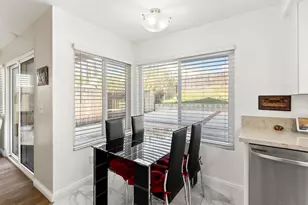 11637 Thomas Hayes Ln, San Diego, CA 92126 - Photo 17