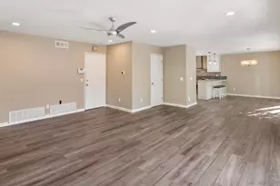 14274 Woodcreek Rd, Poway, CA 92064 - Photo 19