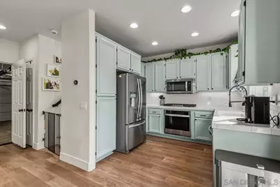  1010 Crystal Springs Pl, Escondido, CA 92026 - Photo 7