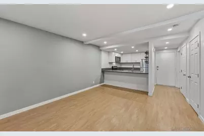  8362 Via Sonoma #c, La Jolla, CA 92037 - Photo 7