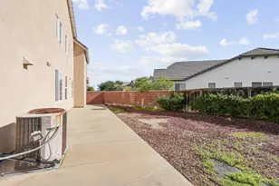 39795 Payton Ct, Murrieta, CA 92563 - Photo 55