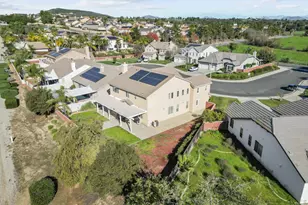 39795 Payton Ct, Murrieta, CA 92563 - Photo 5