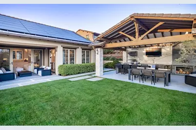  10871 Cadence Isle Ct, San Diego, CA 92130 - Photo 25