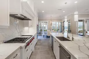 10871 Cadence Isle Ct, San Diego, CA 92130 - Photo 21