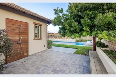  10871 Cadence Isle Ct, San Diego, CA 92130 - Photo 37