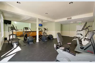  4165 Executive Dr #F107, La Jolla, CA 92037 - Photo 53