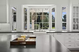 1009 Solymar Dr, La Jolla, CA 92037 - Photo 13