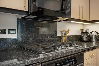  550 15th St. #302, San Diego, CA 92101 - Photo 7