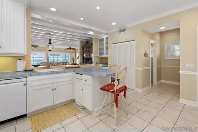  2740 Ocean Front Walk, San Diego, CA 92109 - Photo 17