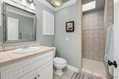  2740 Ocean Front Walk, San Diego, CA 92109 - Photo 29