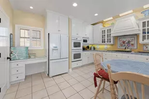 2740 Ocean Front Walk, San Diego, CA 92109 - Photo 15