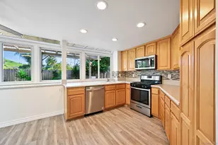 1749 Via Allena, Oceanside, CA 92056 - Photo 7