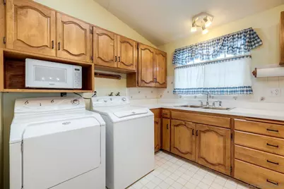  3016 Mission Village Dr, San Diego, CA 92123 - Photo 13