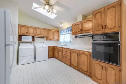  3016 Mission Village Dr, San Diego, CA 92123 - Photo 11