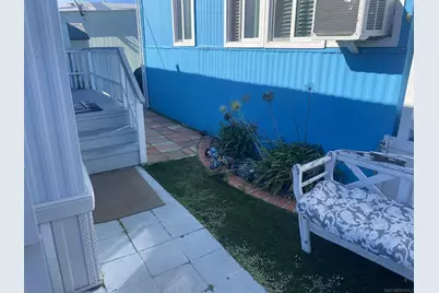  900 N Cleveland Street, Oceanside, CA 92054 - Photo 19