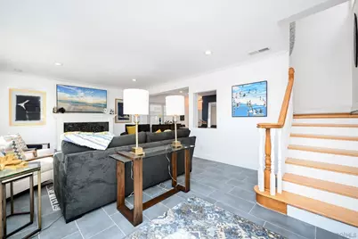  206 E Oceanfront, Newport Beach, CA 92661 - Photo 17